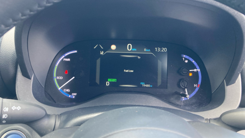 Toyota Yaris Cross 1.5 Hybrid Design 5dr CVT Hybrid Estate